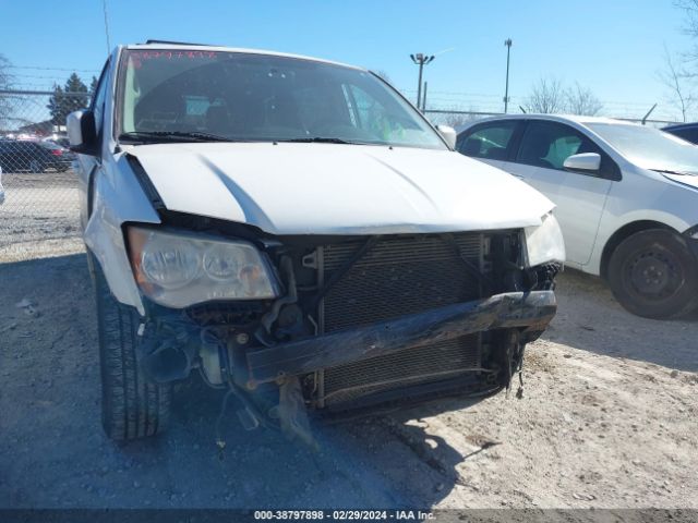 Photo 5 VIN: 2C4RC1BGXCR400589 - CHRYSLER TOWN & COUNTRY 