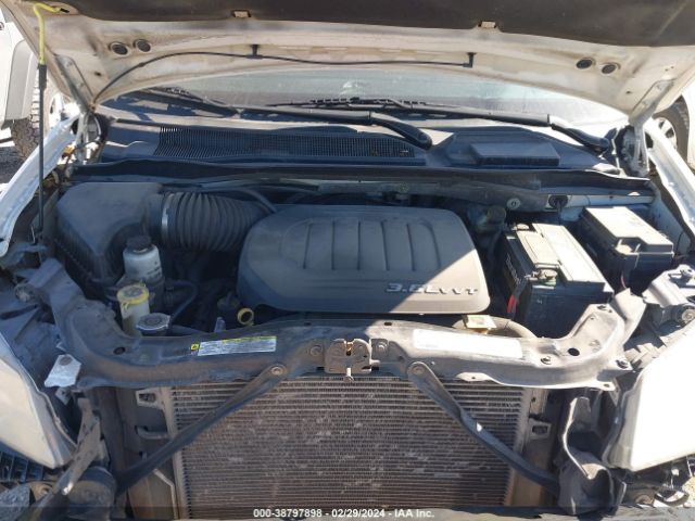 Photo 9 VIN: 2C4RC1BGXCR400589 - CHRYSLER TOWN & COUNTRY 