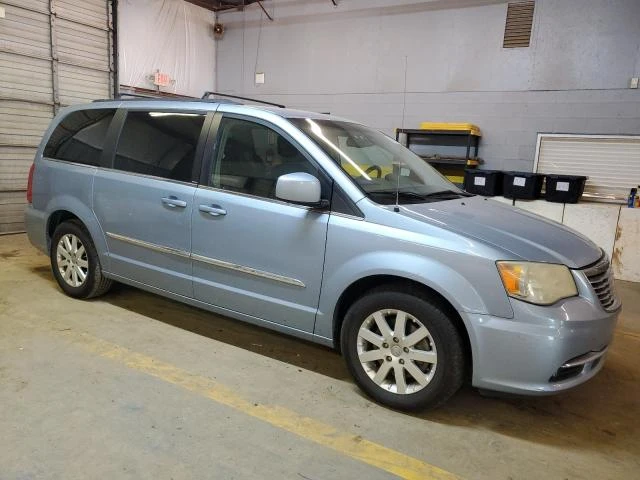 Photo 3 VIN: 2C4RC1BGXDR662243 - CHRYSLER TOWN & COU 