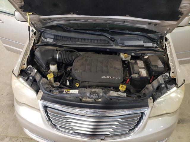 Photo 11 VIN: 2C4RC1BGXDR690656 - CHRYSLER TOWN & COU 