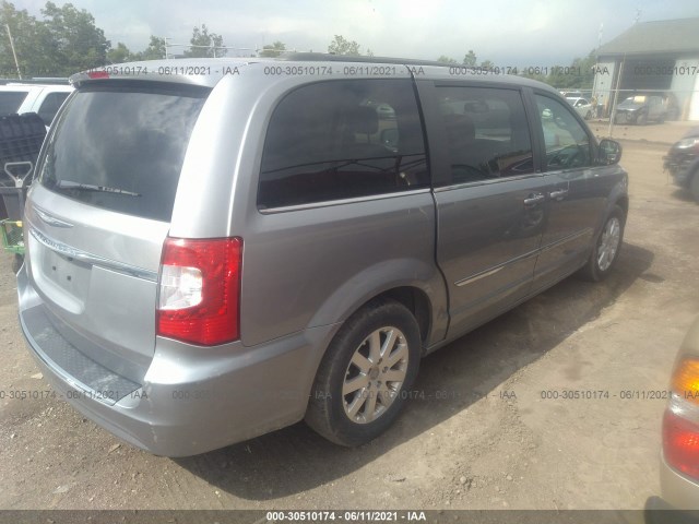 Photo 3 VIN: 2C4RC1BGXDR694268 - CHRYSLER TOWN & COUNTRY 