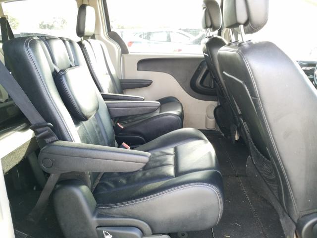 Photo 5 VIN: 2C4RC1BGXDR774914 - CHRYSLER TOWN &AMP COU 