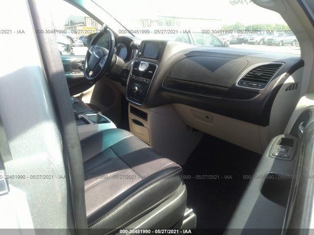 Photo 4 VIN: 2C4RC1BGXER133117 - CHRYSLER TOWN & COUNTRY 