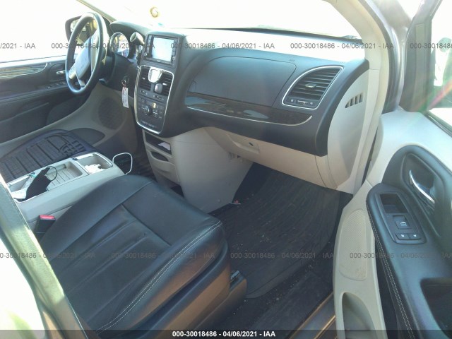 Photo 4 VIN: 2C4RC1BGXER143999 - CHRYSLER TOWN & COUNTRY 