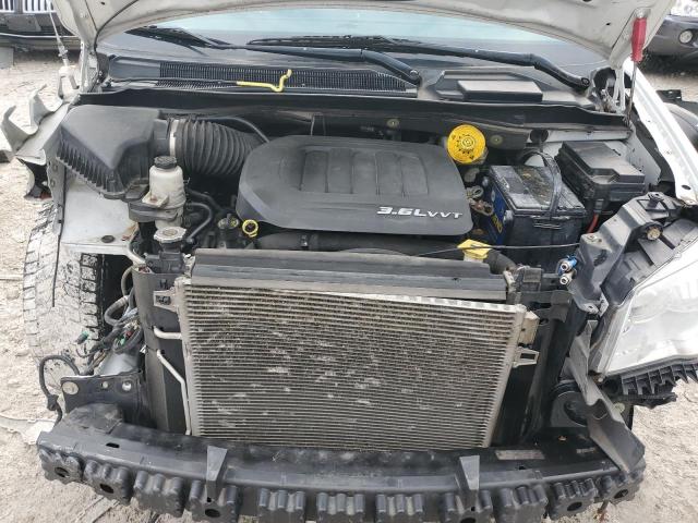 Photo 11 VIN: 2C4RC1BGXER256545 - CHRYSLER TOWN & COU 