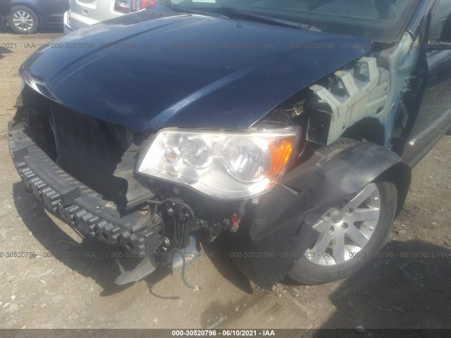 Photo 5 VIN: 2C4RC1BGXER272521 - CHRYSLER TOWN & COUNTRY 