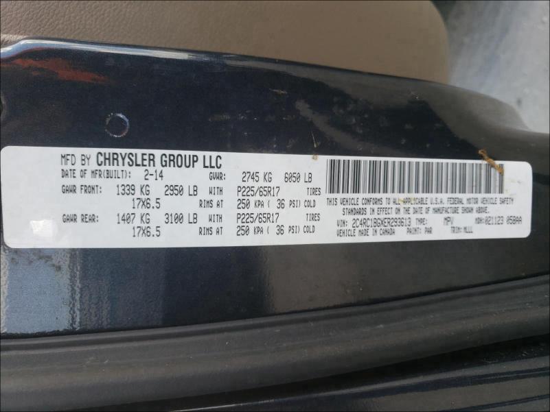 Photo 9 VIN: 2C4RC1BGXER293613 - CHRYSLER TOWN &AMP COU 