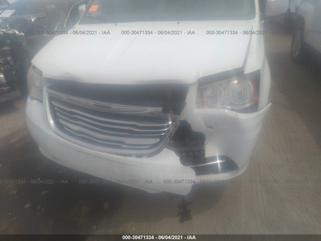 Photo 5 VIN: 2C4RC1BGXER383487 - CHRYSLER TOWN & COUNTRY 