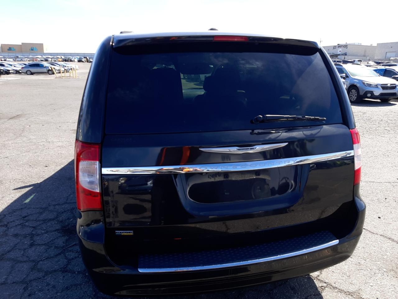 Photo 5 VIN: 2C4RC1BGXER399205 - CHRYSLER TOWN & COUNTRY 