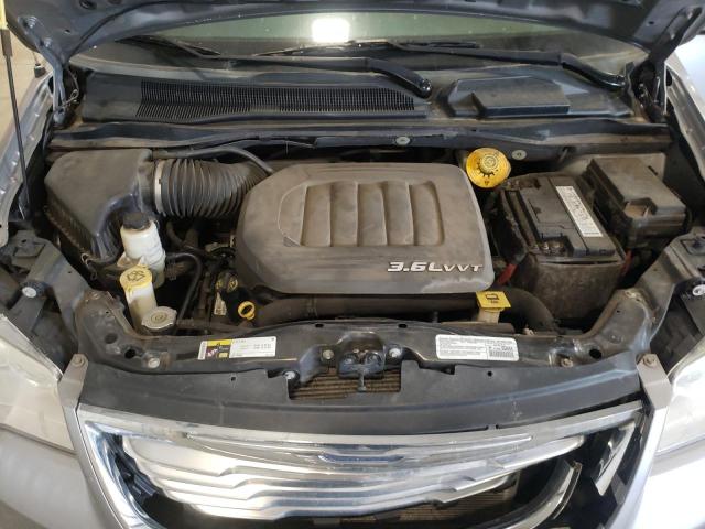 Photo 11 VIN: 2C4RC1BGXER436222 - CHRYSLER TOWN & COU 