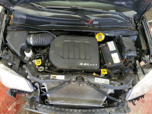 Photo 11 VIN: 2C4RC1BGXER447401 - CHRYSLER TOWN & COU 