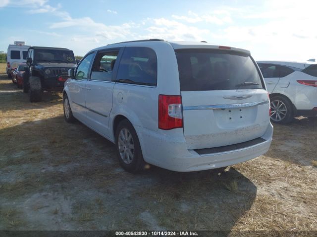 Photo 2 VIN: 2C4RC1BGXFR513513 - CHRYSLER TOWN AND COUNTRY 