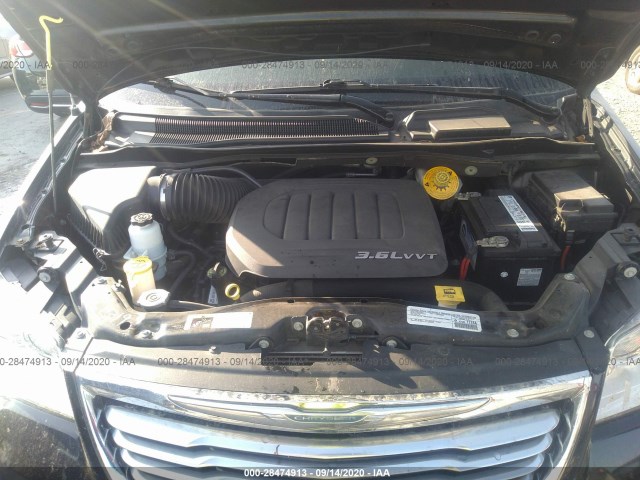 Photo 9 VIN: 2C4RC1BGXFR538721 - CHRYSLER TOWN & COUNTRY 