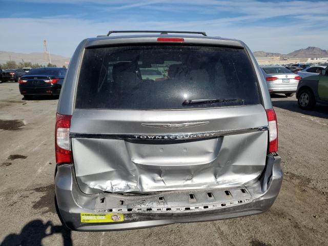 Photo 5 VIN: 2C4RC1BGXFR538878 - CHRYSLER TOWN & COU 