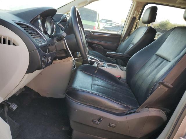 Photo 6 VIN: 2C4RC1BGXFR538878 - CHRYSLER TOWN & COU 