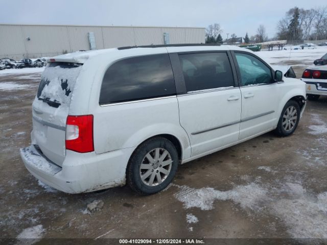 Photo 3 VIN: 2C4RC1BGXFR655182 - CHRYSLER TOWN AND COUNTRY 