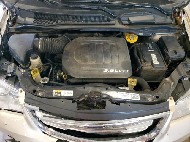 Photo 11 VIN: 2C4RC1BGXFR675156 - CHRYSLER TOWN & COU 