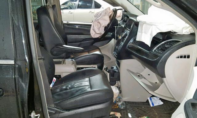Photo 4 VIN: 2C4RC1BGXFR725926 - CHRYSLER TOWN AND COUNTRY 