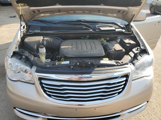 Photo 11 VIN: 2C4RC1BGXGR113243 - CHRYSLER TOWN & COU 