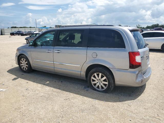 Photo 1 VIN: 2C4RC1BGXGR159493 - CHRYSLER TOWN & COU 