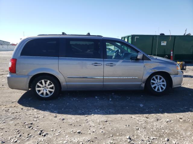 Photo 8 VIN: 2C4RC1BGXGR288625 - CHRYSLER TOWN & COU 