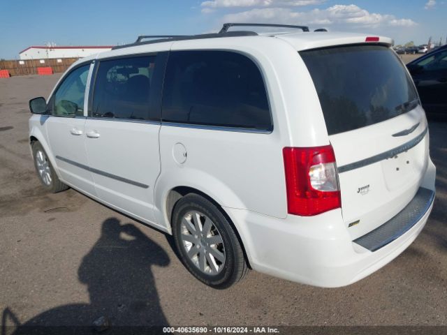 Photo 2 VIN: 2C4RC1BGXGR290276 - CHRYSLER TOWN AND COUNTRY 