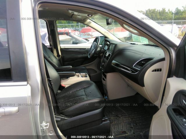 Photo 4 VIN: 2C4RC1BGXGR293646 - CHRYSLER TOWN & COUNTRY 