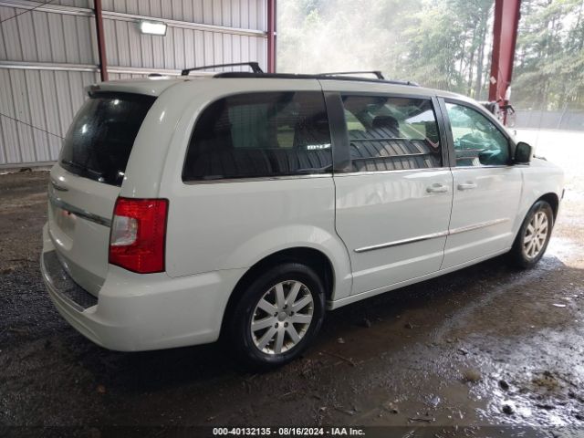 Photo 3 VIN: 2C4RC1BGXGR301485 - CHRYSLER TOWN AND COUNTRY 