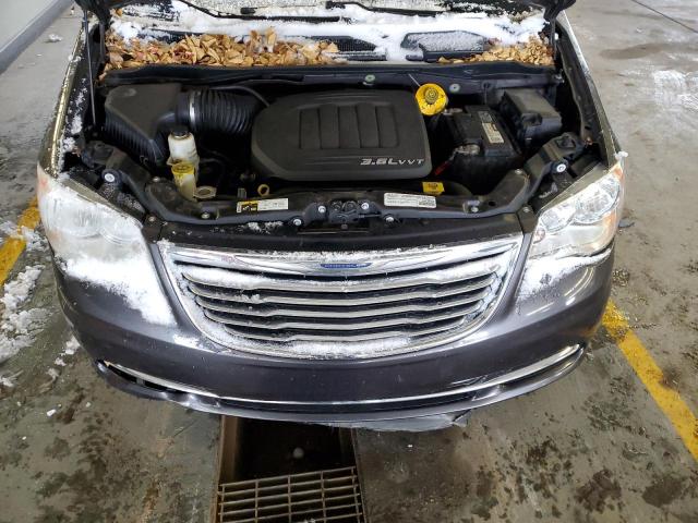 Photo 11 VIN: 2C4RC1BGXGR304841 - CHRYSLER TOWN & COU 