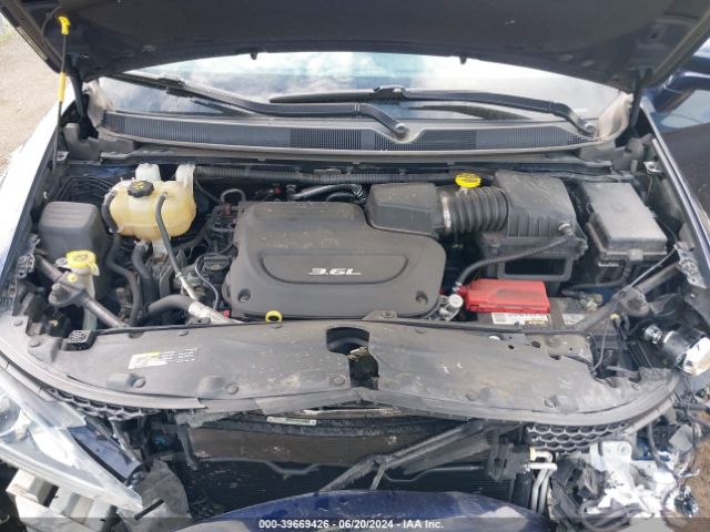 Photo 9 VIN: 2C4RC1BGXHR524773 - CHRYSLER PACIFICA 