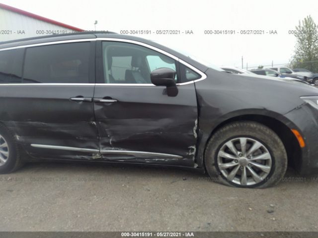 Photo 5 VIN: 2C4RC1BGXHR530072 - CHRYSLER PACIFICA 