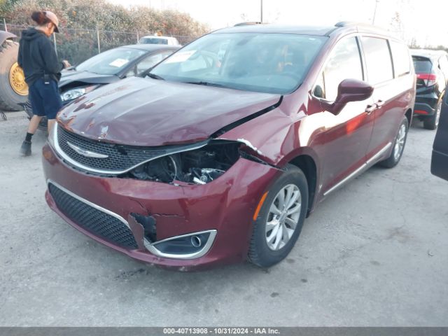 Photo 1 VIN: 2C4RC1BGXHR665603 - CHRYSLER PACIFICA 