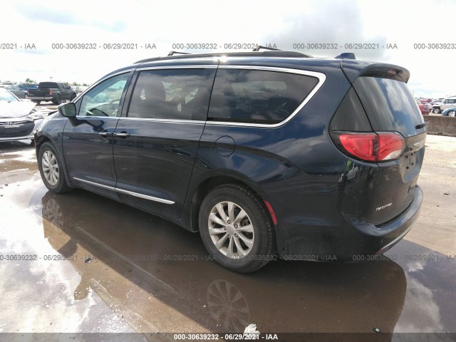 Photo 2 VIN: 2C4RC1BGXHR720244 - CHRYSLER PACIFICA 