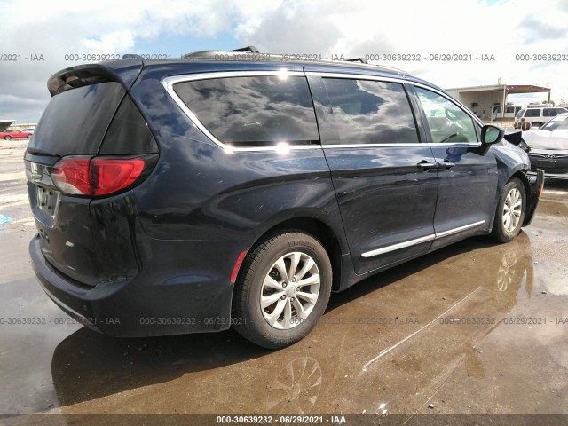 Photo 3 VIN: 2C4RC1BGXHR720244 - CHRYSLER PACIFICA 