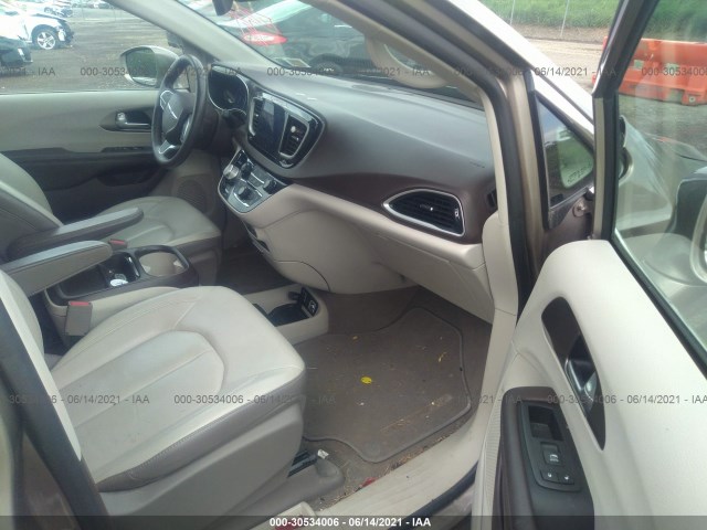 Photo 4 VIN: 2C4RC1BGXHR720650 - CHRYSLER PACIFICA 