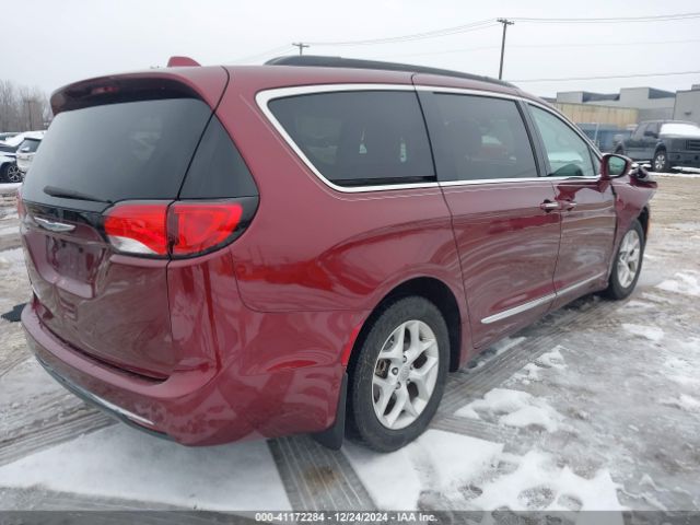 Photo 3 VIN: 2C4RC1BGXHR757875 - CHRYSLER PACIFICA 