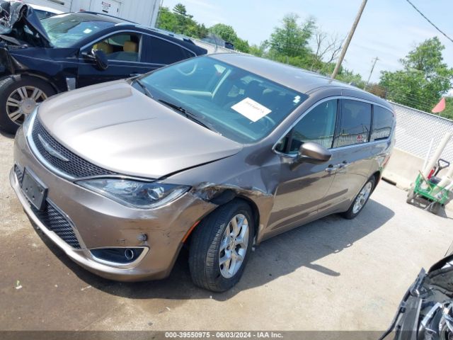 Photo 1 VIN: 2C4RC1BGXHR785255 - CHRYSLER PACIFICA 