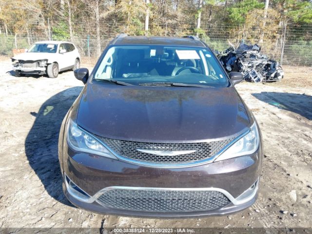 Photo 5 VIN: 2C4RC1BGXJR141681 - CHRYSLER PACIFICA 