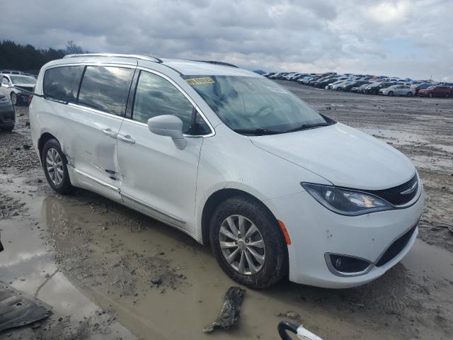 Photo 3 VIN: 2C4RC1BGXJR149327 - CHRYSLER PACIFICA 