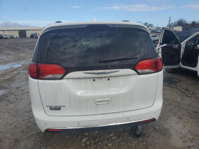 Photo 5 VIN: 2C4RC1BGXJR149327 - CHRYSLER PACIFICA 