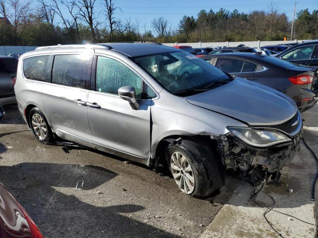 Photo 3 VIN: 2C4RC1BGXJR214175 - CHRYSLER PACIFICA 