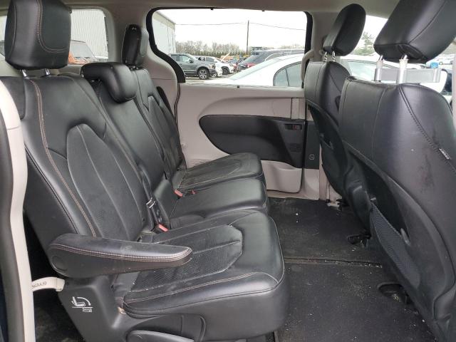 Photo 10 VIN: 2C4RC1BGXKR617770 - CHRYSLER PACIFICA 