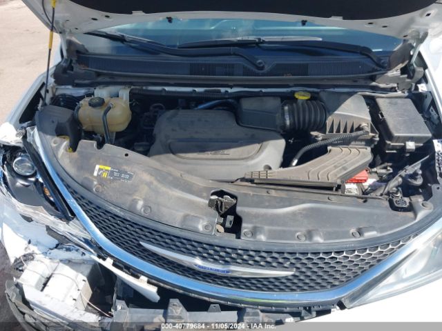 Photo 9 VIN: 2C4RC1BGXLR114497 - CHRYSLER PACIFICA 