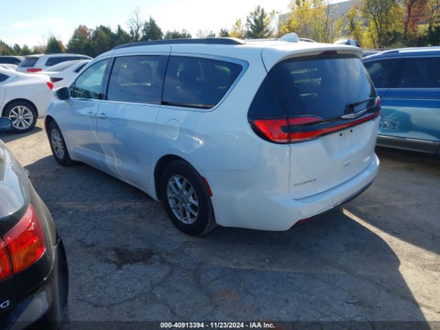 Photo 2 VIN: 2C4RC1BGXNR116978 - CHRYSLER PACIFICA 