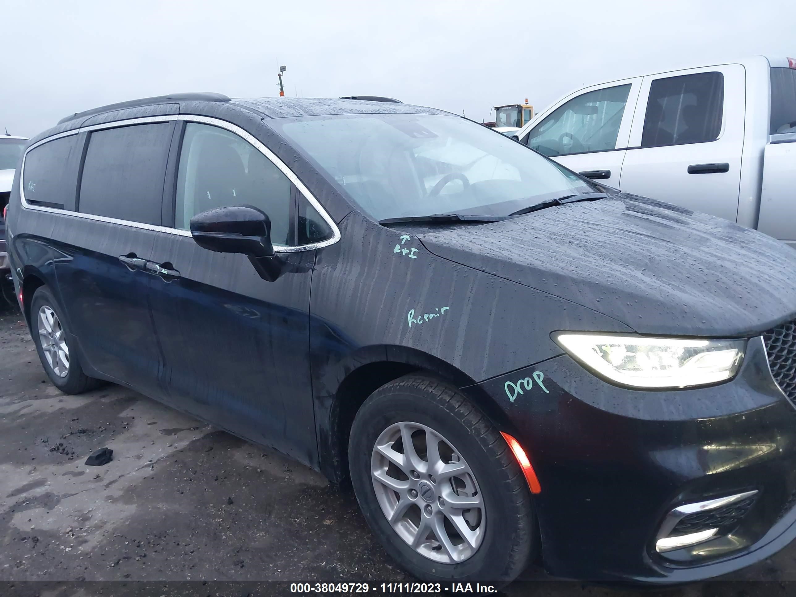 Photo 12 VIN: 2C4RC1BGXNR128998 - CHRYSLER PACIFICA 