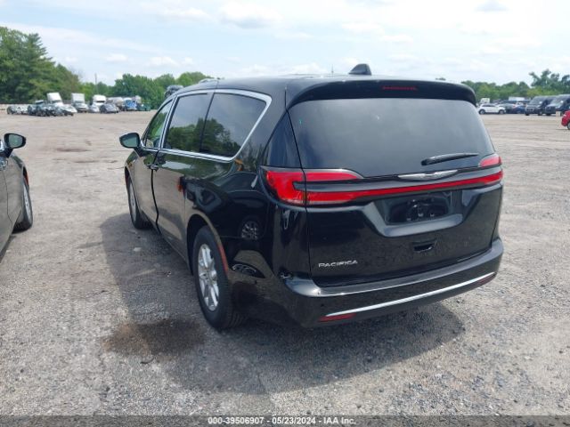 Photo 2 VIN: 2C4RC1BGXRR165202 - CHRYSLER PACIFICA 