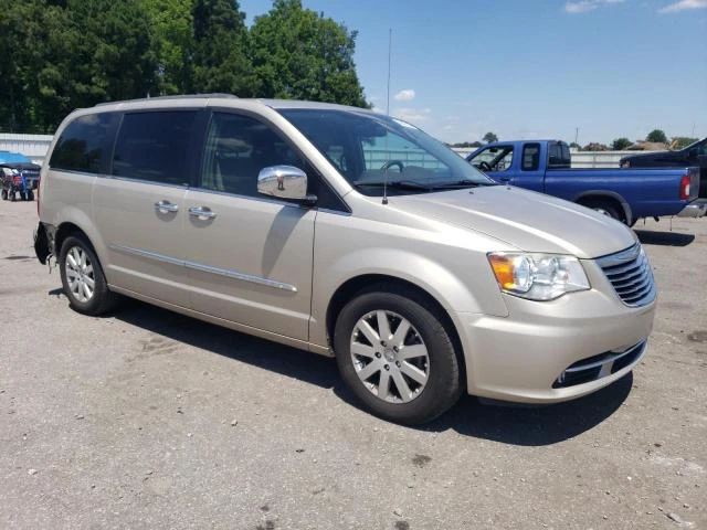 Photo 3 VIN: 2C4RC1CG0CR383834 - CHRYSLER TOWN & COU 