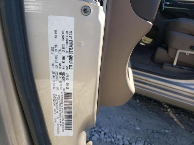 Photo 9 VIN: 2C4RC1CG0DR509417 - CHRYSLER TOWN & COU 