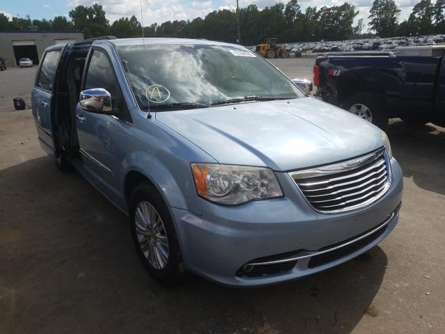 Photo 0 VIN: 2C4RC1CG0DR677672 - CHRYSLER TOWN & COU 