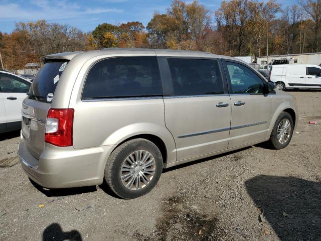 Photo 2 VIN: 2C4RC1CG0DR684458 - CHRYSLER TOWN & COU 